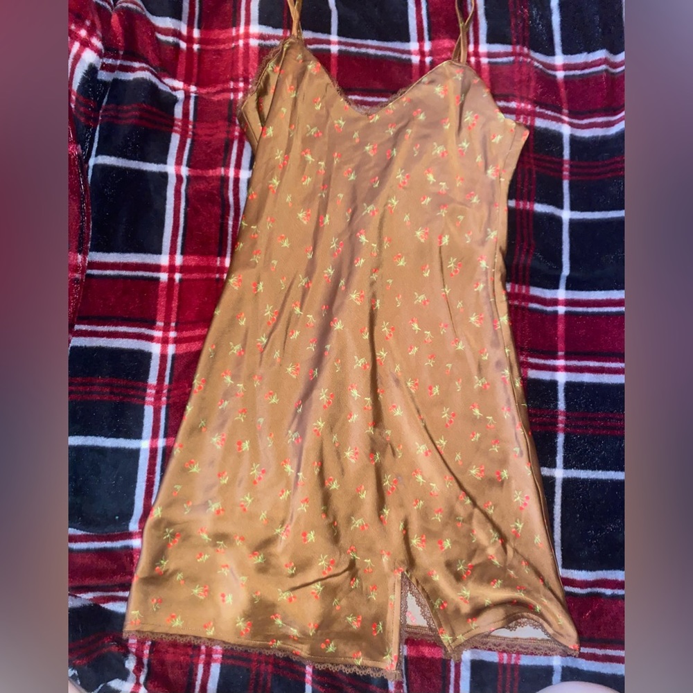 Cherry Light Brown Lace Dress